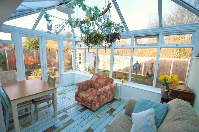 Conservatory/Dining Room