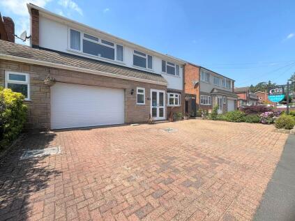 Astor Road, Streetly, Sutton Coldfield, B74 3EX