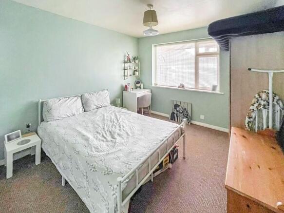 3 bed Detached Bungalow for sale Image 8