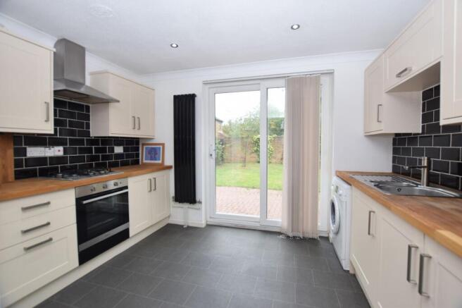 Flatford Place, Kidlington, OX5 photo 2
