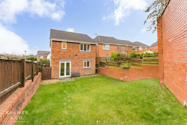 54 fairman drive wn2 2rt-8.jpg