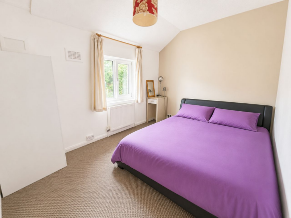 3 bed Terraced for sale Image 6