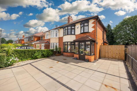 Braddyl Road, Over Hulton BL5 1DY