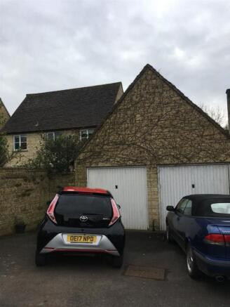 52 ticknell garage.jpg