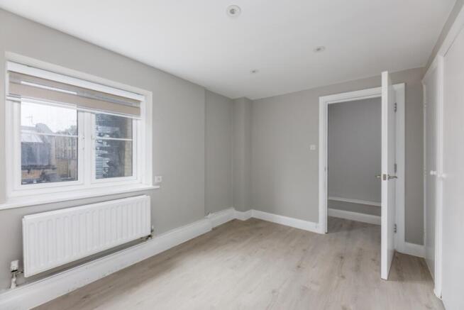 Wesbourne Grove 3...