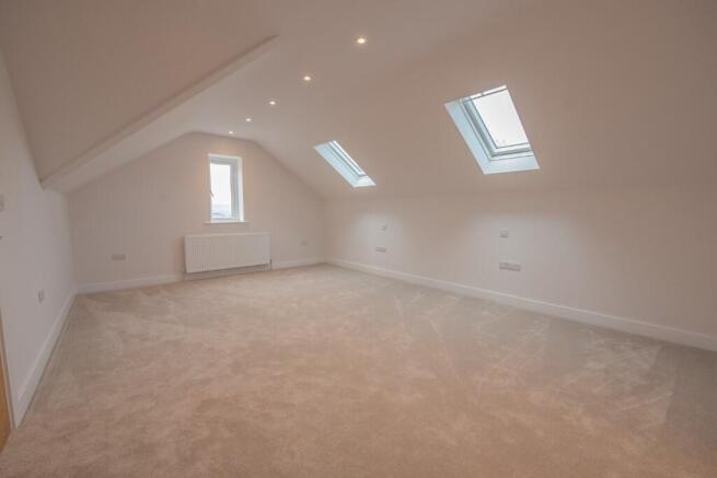 3 bed Detached for sale Image 10