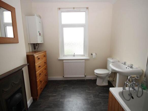 Bathroom (2)