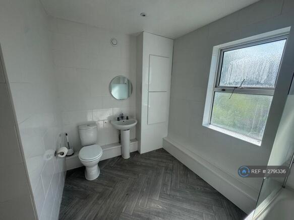 Main Bathroom
