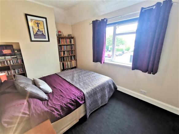 BEDROOM 2