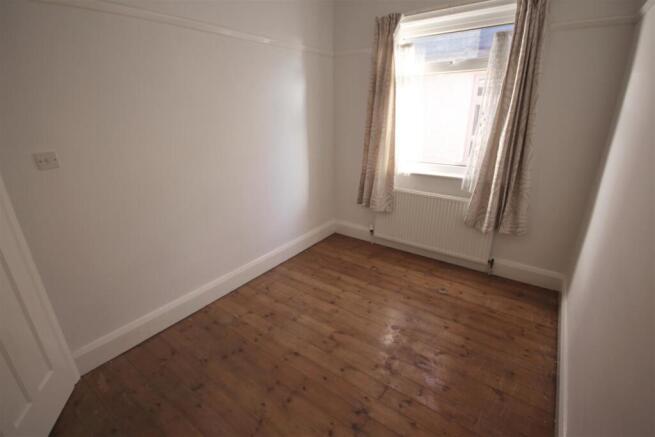 3 bed Detached Bungalow to rent Image 7