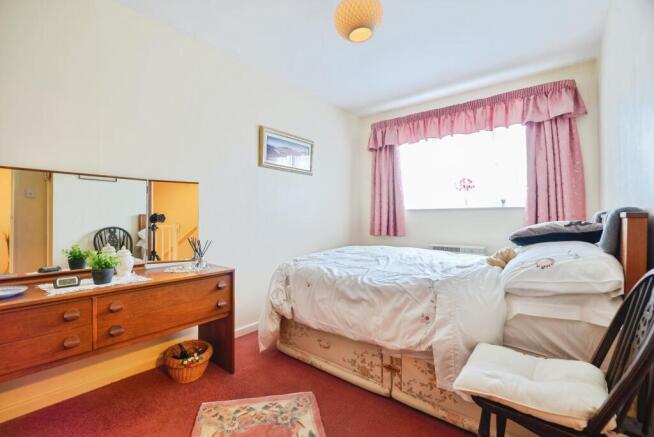 3 bed Semi-Detached for sale Image 9