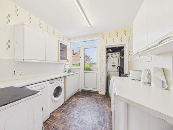 3 bed Terraced for sale Image 4