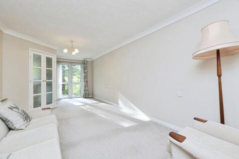 Aire Valley Court, Bingley