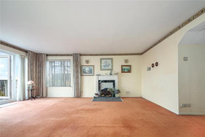 Living Area View 4