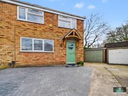 4, Hardy Close, Pound Hill, Crawley RH10 3AZ