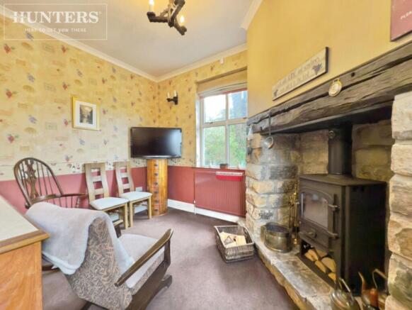 4 bed Semi-Detached for sale Image 8