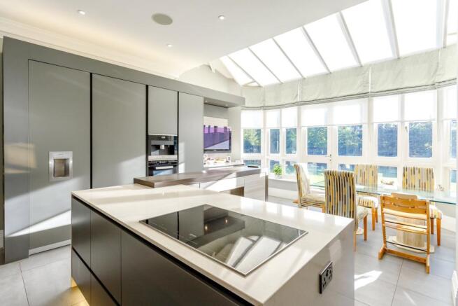 Kitchen/Breakfast