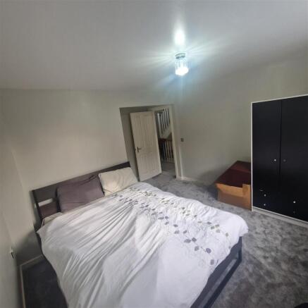 Bed 1 (2).jpg