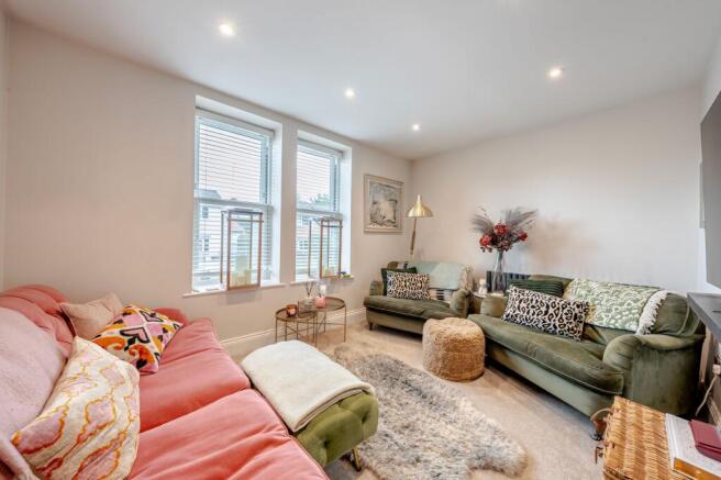 3 bed Semi-Detached for sale Image 5