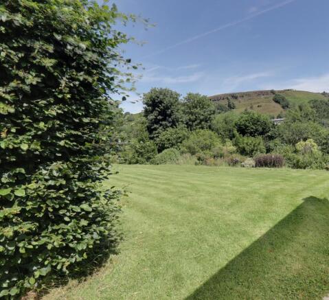 2 bed Terraced for sale Image 12