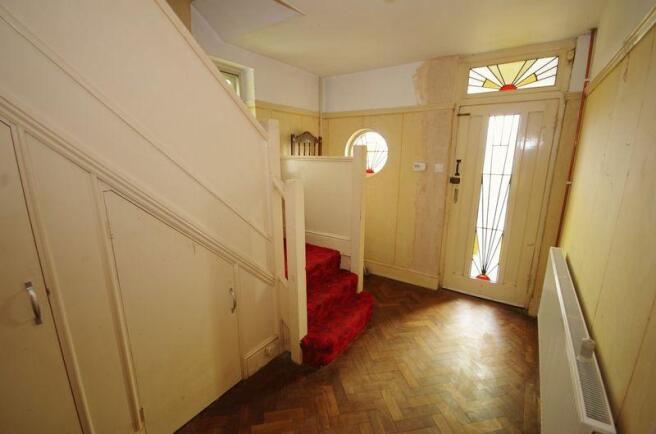 Entrance hall ...