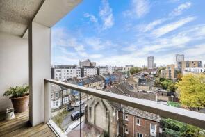 Flat 404, 54 Westwood House, Millharbour, London E14 9DJ