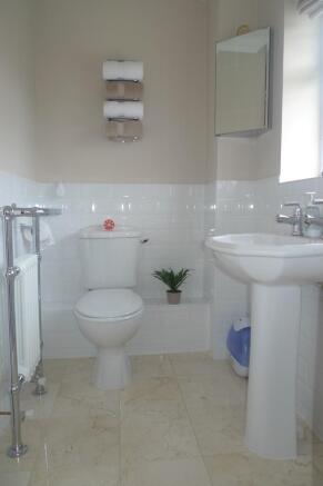 ENSUITE