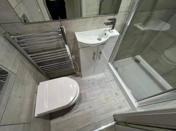 1 bed Flat to rent Image 5
