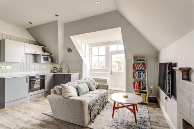 Kitchen/Lounge