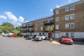 Flat 20, 4 Cinnabar Court, Sayers Way, Erith DA8 2FT