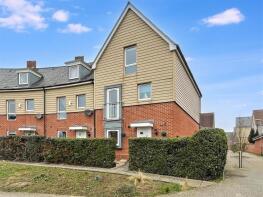 2, Fairway, Norwich NR8 5EU