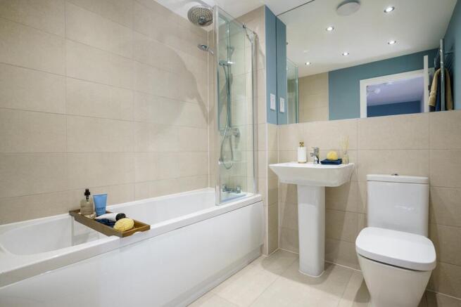 4 bed Detached for sale Image 6