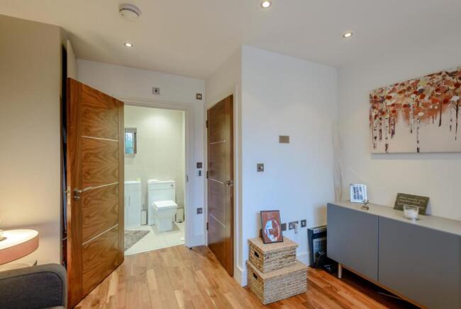 8408691-interior15-800.jpg