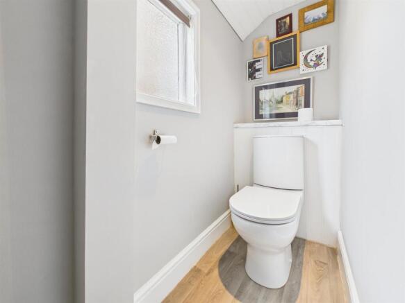 5 bed Terraced for sale Image 12