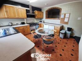 47, Kilvey Terrace, St Thomas, Swansea SA1 8BA