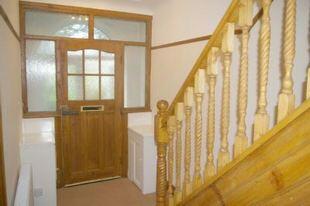 ENCLOSED STORM PORCH