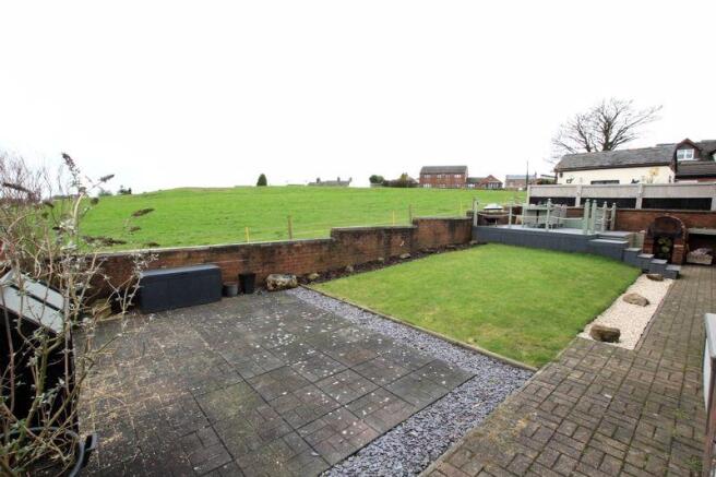 Rear Garden &a...