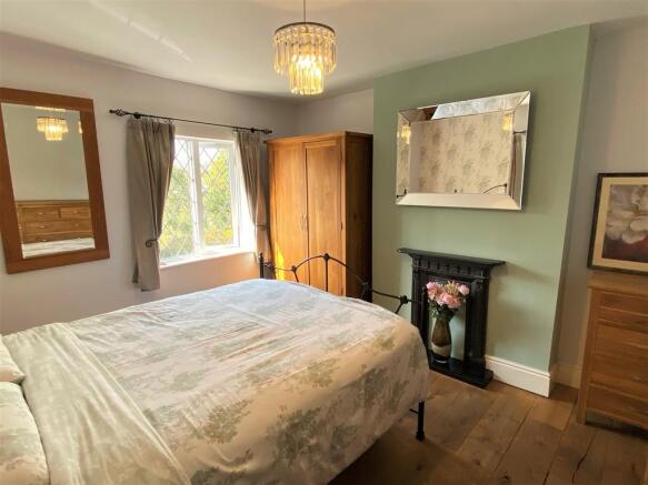 Bedroom 1a