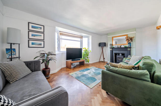 1439495-14-69d62f...