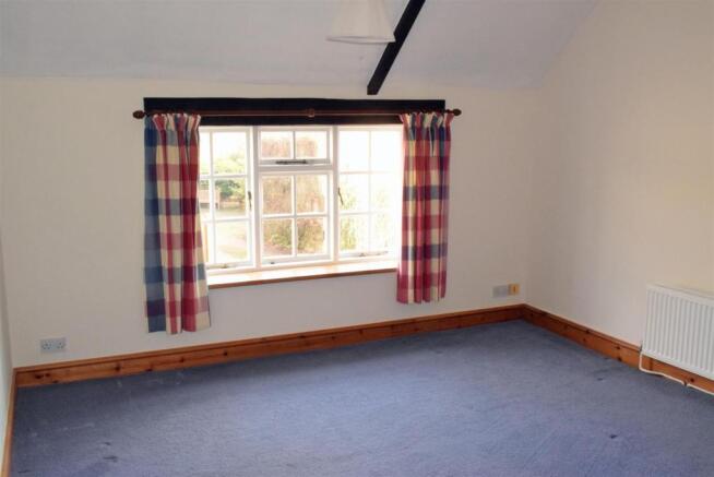 83 Bedroom 1.jpg