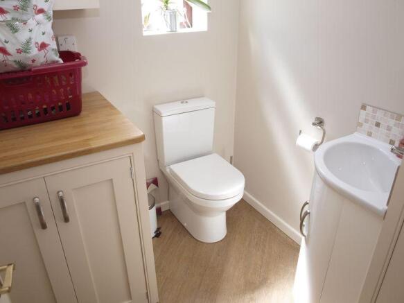 Guest WC/Utility