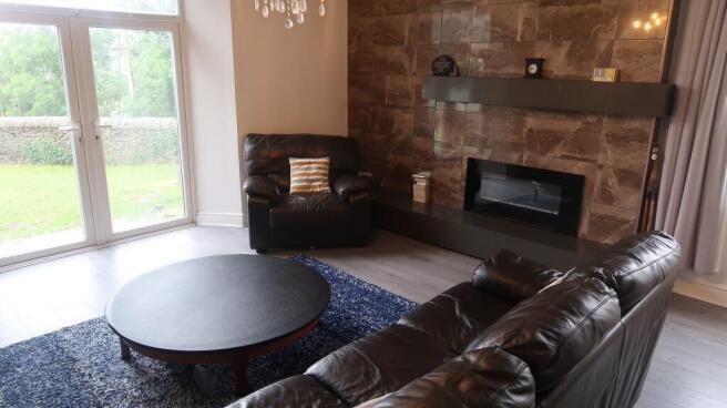 Sunnybank House, Sunnybank Road, Blackwood, Caerphilly County Borough photo 4