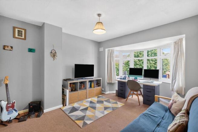 3 bed House for sale Image 12