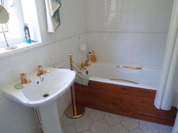 Photo 11