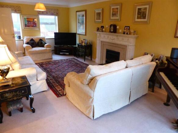 LIVING ROOM VIEW 2