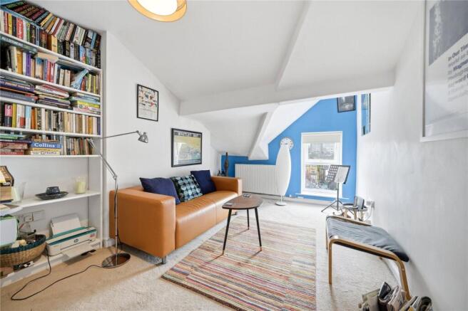 2 bed Apartment for sale Image 7