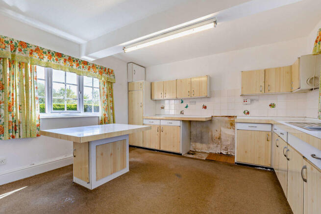 Kitchen 1
