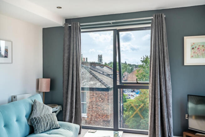 2 bed Apartment for sale Image 5