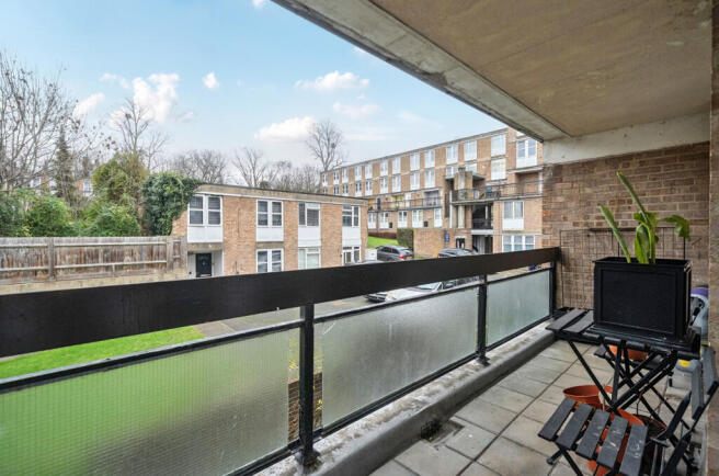 1388735-9-69400b5...