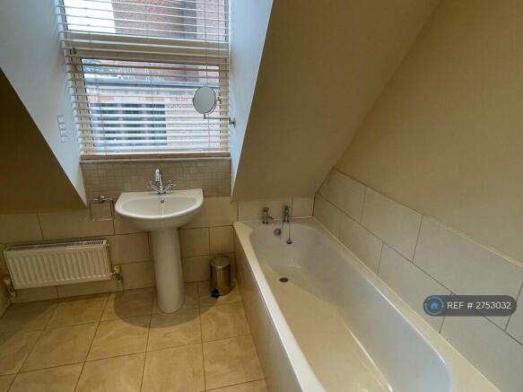 Second Double Bedroom En-Suite